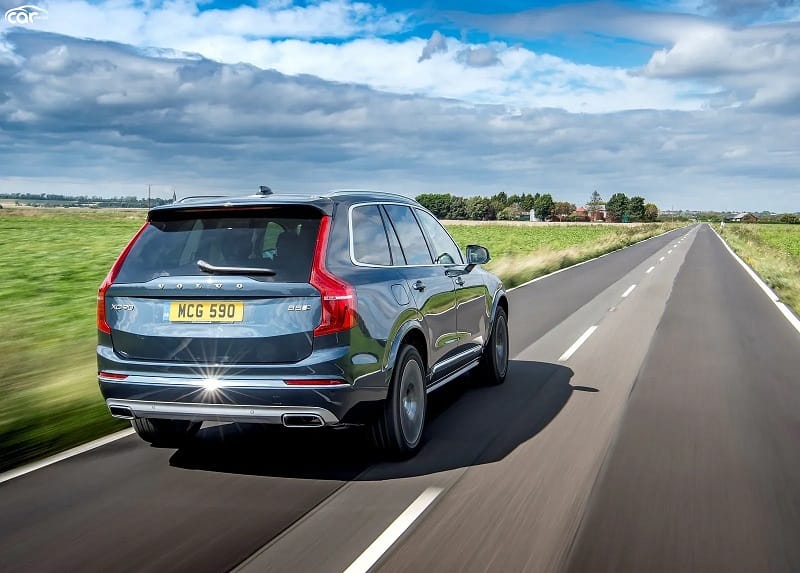 Volvo XC90 Vs Jeep Grand Cherokee - Which is Better?